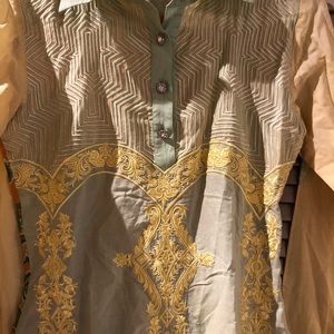 Slim fit Kurta from threads and motifs